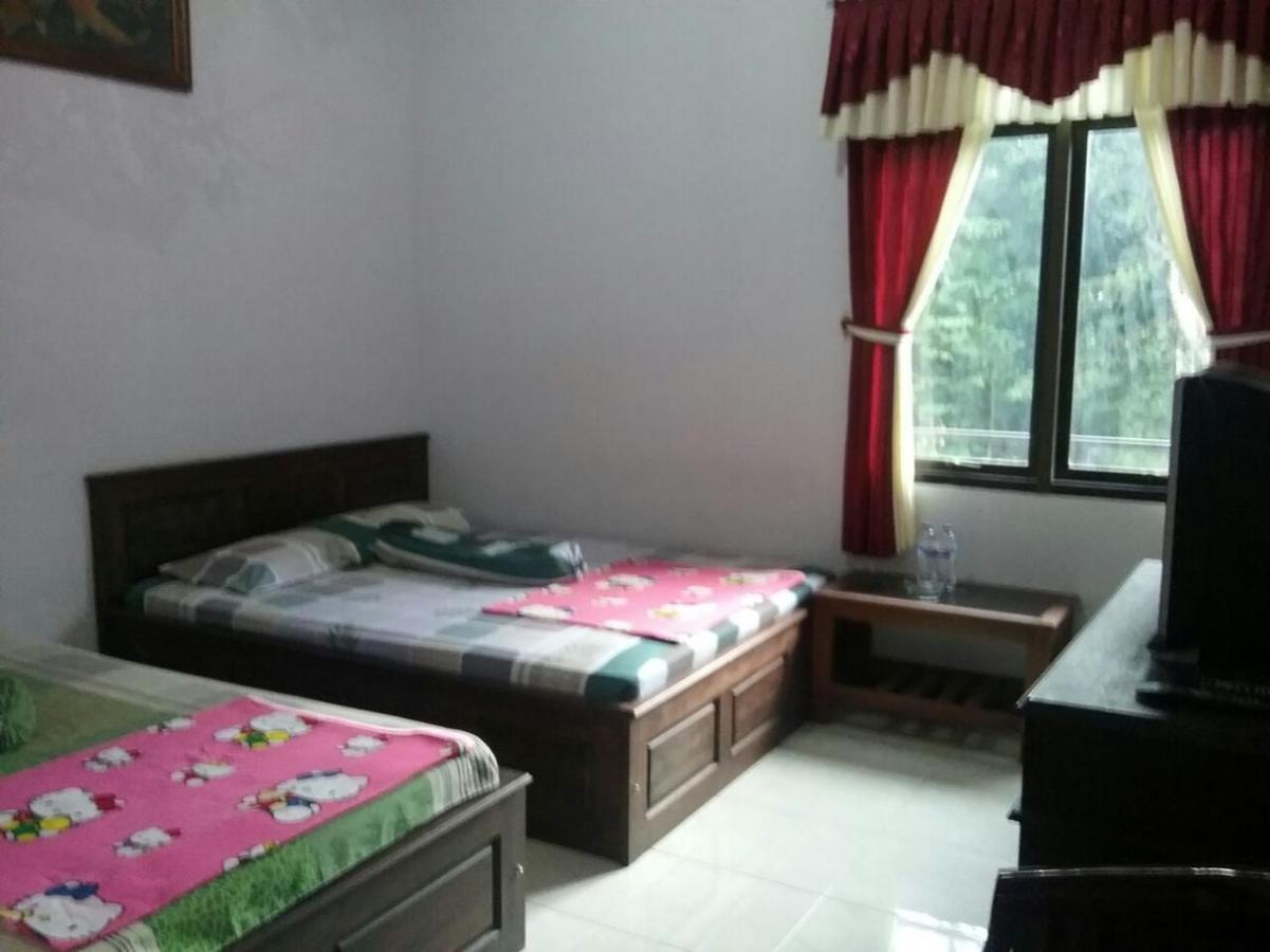 Hotel "Ngebel Indah" Εξωτερικό φωτογραφία